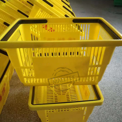 Double Hand Supermarket Plastic Basket 28 Liter Eco Friendly